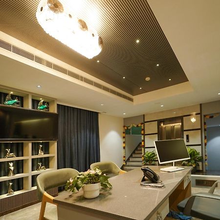 Hotel Park Inn Nellore - Near The Hospital & Highway Exterior photo
