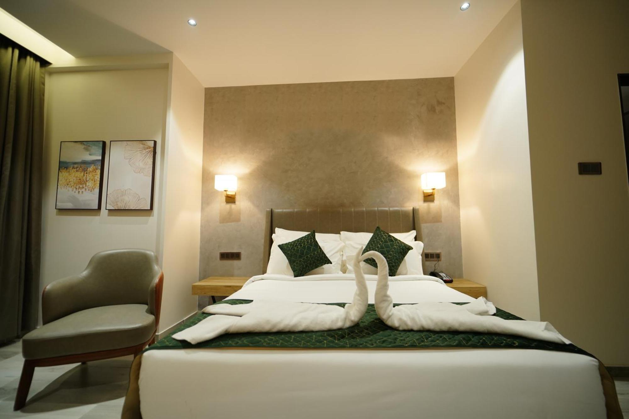 Hotel Park Inn Nellore - Near The Hospital & Highway Exterior photo